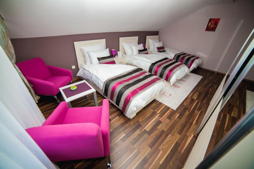 Villa Grace Bihać Екстериор снимка