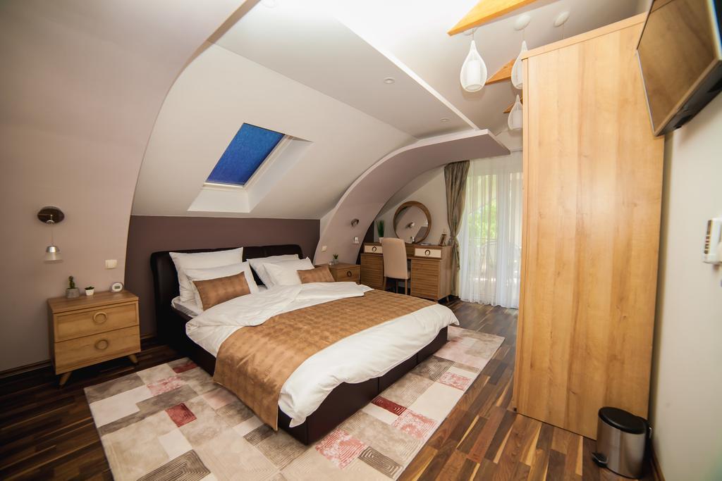 Villa Grace Bihać Екстериор снимка