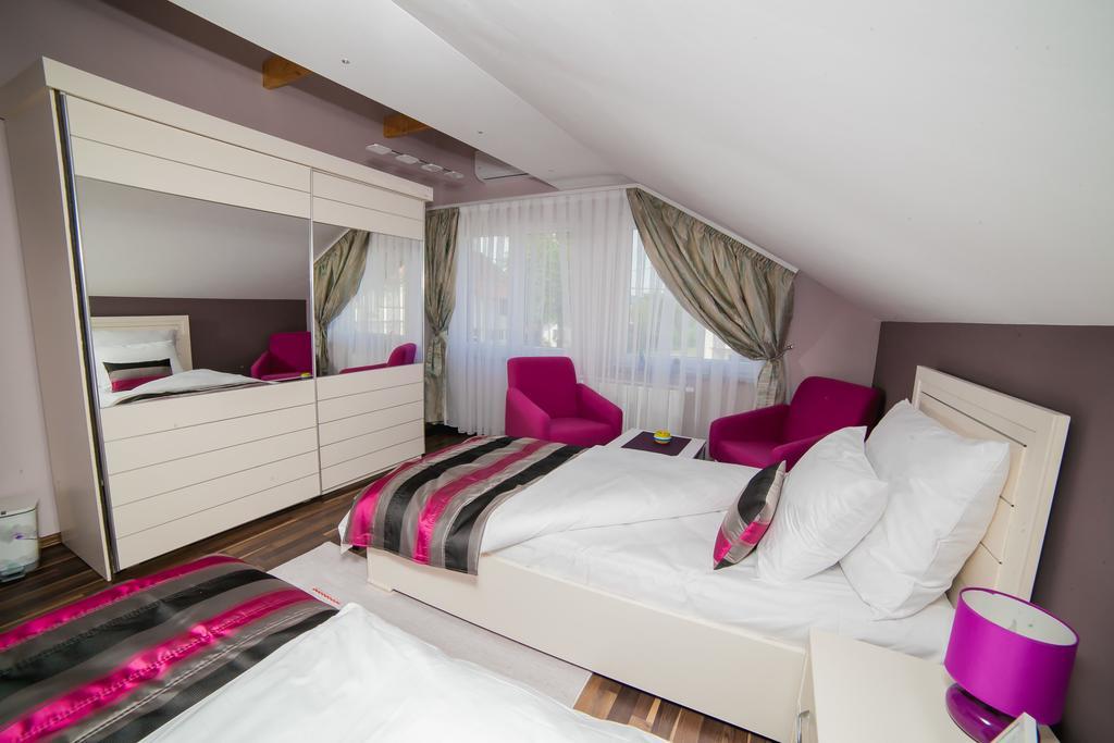 Villa Grace Bihać Екстериор снимка