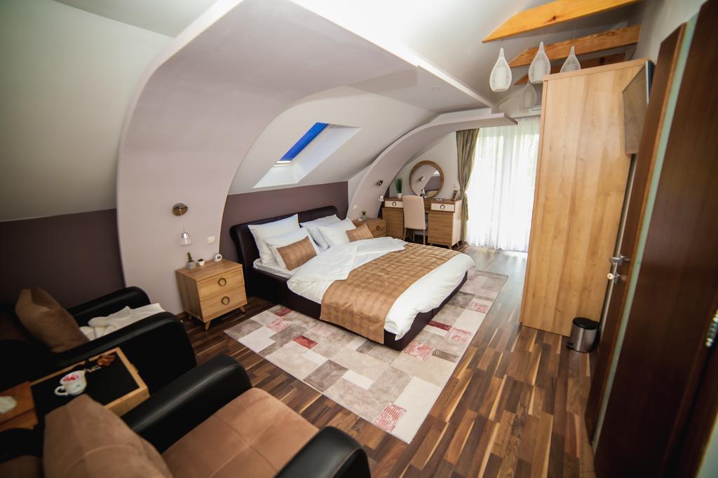 Villa Grace Bihać Екстериор снимка