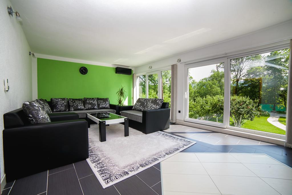 Villa Grace Bihać Екстериор снимка
